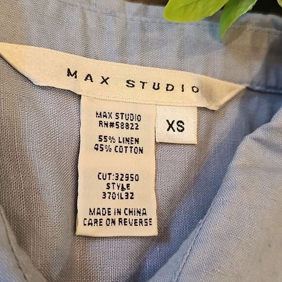 Max Studio Light Blue Linen-Blend Button Up Size XS - Picture 2 of 6